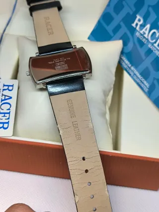 Reloj Racer Mujer Diseño Moderno