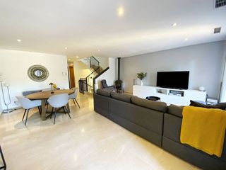 Casa adosada en venta en Nagüeles Alto en Marbella