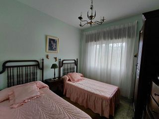 Chalet en venta en Ribeira