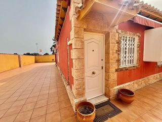 Chalet en venta en Los Balcones - Los Altos del Edén en Torrevieja