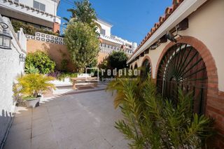 Chalet en venta en Puerto Marina en Benalmádena