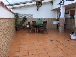 Chalet en venta en Ctra. Circunvalación - La Magdalena en Jaén