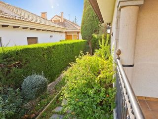 Chalet en venta en Santomera