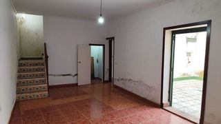 Casa en venta en Guillena