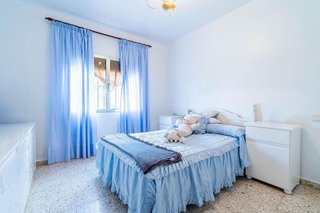 Chalet en venta en Sanlúcar la Mayor