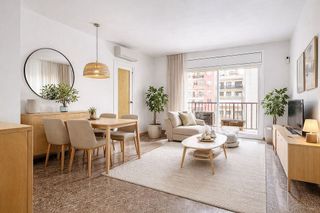 Piso en venta en Navas en Barcelona