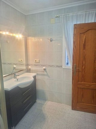 Casa adosada en venta en Campoamor en Alicante