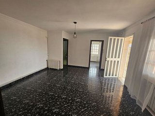 Chalet en venta en Camps Blancs en Sant Boi de Llobregat