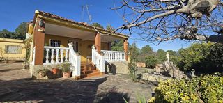 Chalet en venta en Vilamarxant