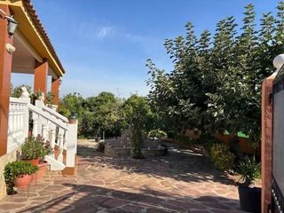 Chalet en venta en Vilamarxant