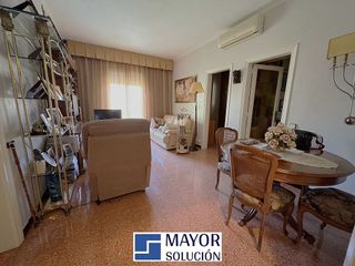Piso en venta en Navas en Barcelona