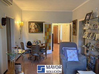 Piso en venta en Navas en Barcelona