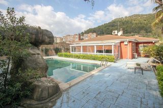 Chalet en venta en Cervelló
