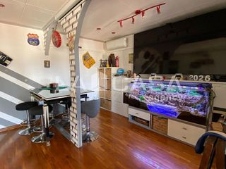 Piso en venta en El Raval - Safaretjos en Santa Coloma de Gramanet