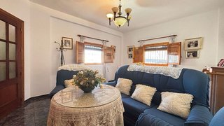Casa adosada en venta en Loja