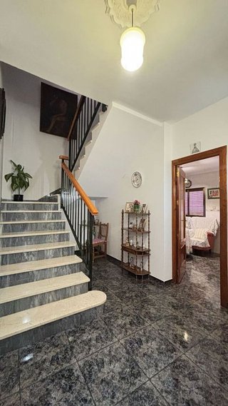 Casa adosada en venta en Loja