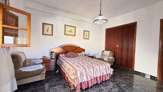 Casa adosada en venta en Loja