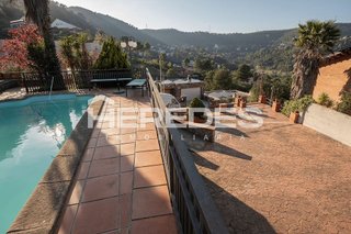 Chalet en venta en Torrelles de Llobregat