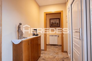 Chalet en venta en Torrelles de Llobregat