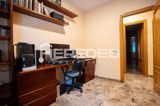 Chalet en venta en Torrelles de Llobregat