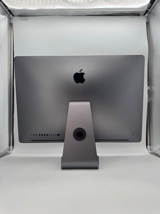 iMac Pro 27” (Late 2017)