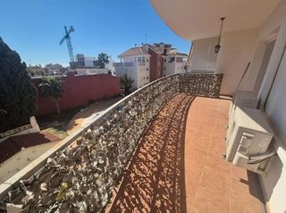 Piso en venta en Los Pacos en Fuengirola