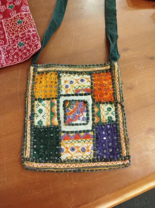 Borse etniche fatte a mano