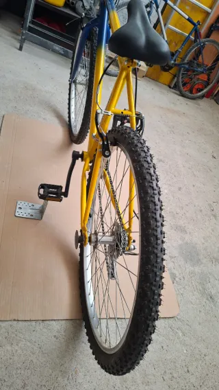 Bicicleta Montaña Talla M Amarilla/Azul