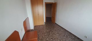 Piso en venta en Santa Cruz - Industria - Polígono Campollano en Albacete