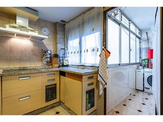 Piso en venta en Altozano - Conde Lumiares en Alicante