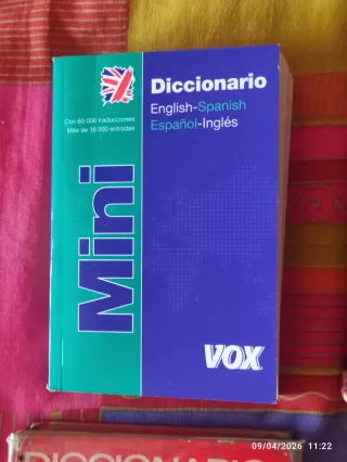 Diccionarios Inglés, francés, portugués, español.