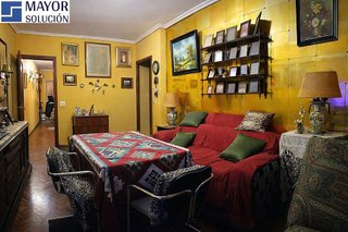 Piso en venta en El Plantinar - Felipe II - Tiro de Línea en Sevilla