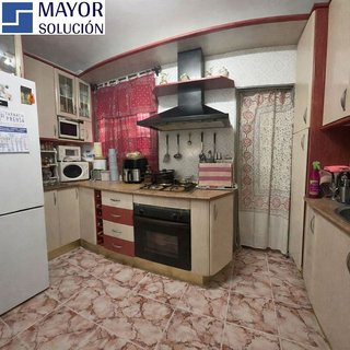 Piso en venta en El Plantinar - Felipe II - Tiro de Línea en Sevilla