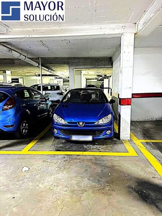 Piso en venta en El Plantinar - Felipe II - Tiro de Línea en Sevilla