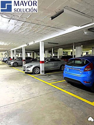 Piso en venta en El Plantinar - Felipe II - Tiro de Línea en Sevilla