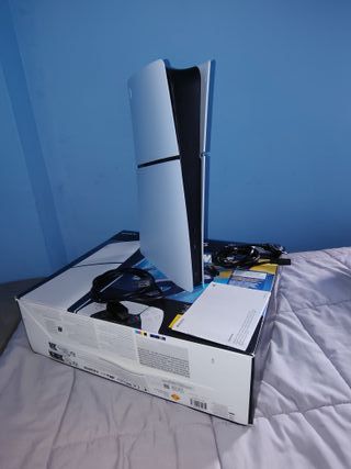 PS5 Digital Sony prácticamente nueva