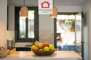 Casa adosada en venta en Centre-El Pedró en Palamós