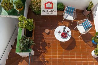 Casa adosada en venta en Centre-El Pedró en Palamós