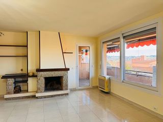 Piso en venta en Eixample Nord – La Devesa en Girona