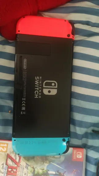 Nintendo Switch V2 + Juegos