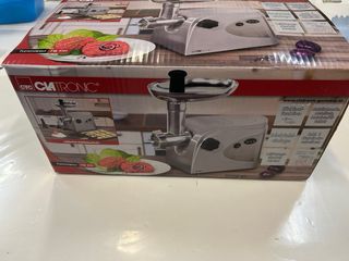 Picadora y embutidora Clatronic 1000W