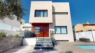 Chalet en venta en Zona Pueblo en Pilar de la Horadada