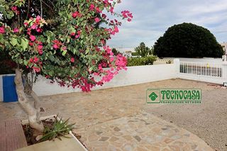 Chalet en venta en Urb. El Palmeral en Mojácar