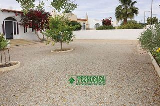 Chalet en venta en Urb. El Palmeral en Mojácar