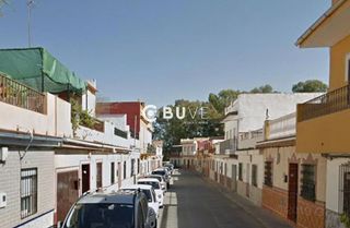 Casa adosada en venta en Guillena