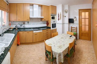 Casa adosada en venta en Cariñena - Carinyena en Villarreal