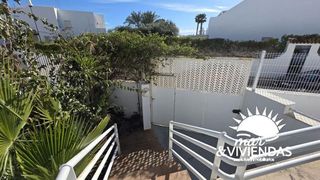 Casa adosada en venta en Urb. El Palmeral en Mojácar