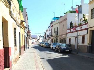 Casa adosada en venta en Coria del Río