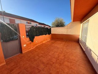 Casa adosada en venta en Molina de Segura ciudad en Molina de Segura