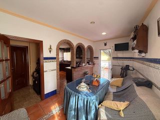 Chalet en venta en Zona Fuentemora en Antequera